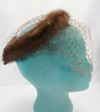 Vintage Womens 1950s Brown Velvet Ring Hat With Netting And Brown Mink Fur