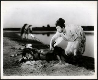 Rashomon 1950 Akira Kurosawa,  Toshiro Mifune,  Machiko Kyo 2 10x8 Stills
