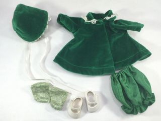 Vintage Vogue Tag Ginny Green Velvet Coat,  Bonnet Socks Shoes Bloomers (no Doll)