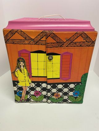Mattel Barbie Family House Vintage W/ Furniture Bed Table Chairs Sofa Couch Read