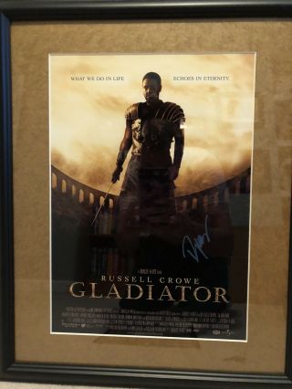 Russell Crowe Hand Signed And Framed Autographed Gladiator Poster 11x17 -