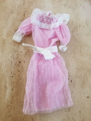 Vintage 80’s Barbie The Heart Family Dress Pink & White Lace Mattel Barbie