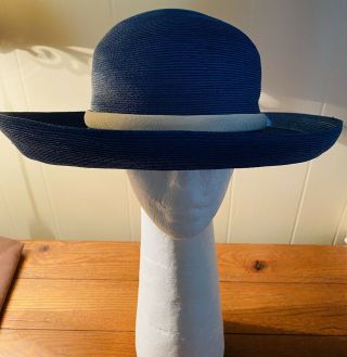 Vintage Women’s Emme Boutique Blue Brimmed Hat