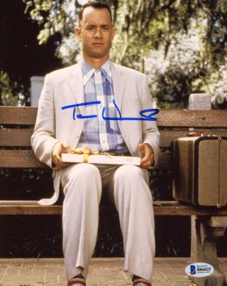 Tom Hanks Autographed 8 X 10 Forrest Gump Bench Photo Beckett Bas