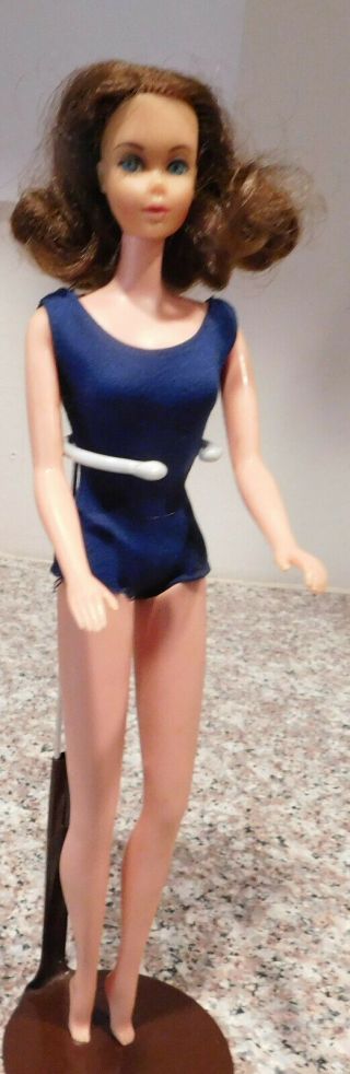 Vintage Brunette Flip Hairdo Mattel Barbie 11 1/2 " Doll Navy Blue Swimsuit Nuc