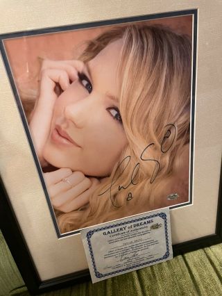 Taylor Swift Autographed 8x10 W/coa Framed/matted