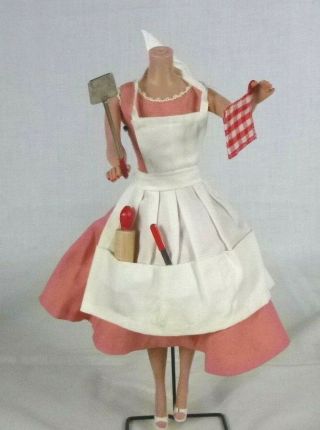 Vtg 1959 - 62 Mattel Barbie Q Outfit 956 Near Complete Missing Spoon & Hat