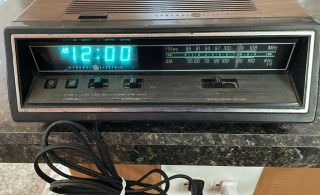 Vintage Ge General Electric Alarm Clock Radio Blue Led Electronic 7 - 4665b