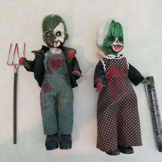 Living Dead Dolls American Gothic 2 Piece Set Farmer And Wife No Box Loose