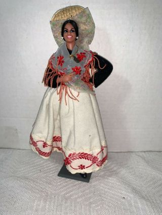 Vtg Mid - Century Chiclana Lovely Spanish Lady Doll Hat Dancing On A Stand