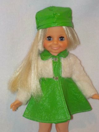 Vintage Ideal Velvet Grow Hair Doll From The Crissy Family Wearing Green Coat 2