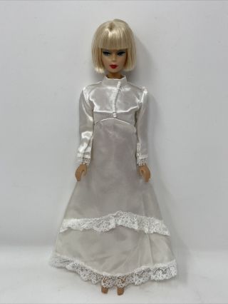 Vintage Clone Barbie Clothes Doll Outfit White Satin Beaded Wedding Gown & Veil