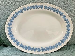 Wedgwood Etruria & Barlaston Embossed Queensware Blue White 14 - 1/2 " Oval Platter