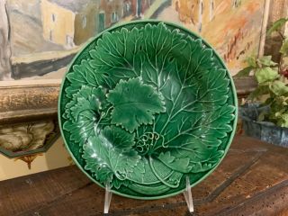 Vintage English Pottery Green Majolica Leaf Design Decorative Plate 8.  5 In