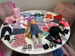Design A Friend Doll And Huge Bundle Of Clothes And Accessories