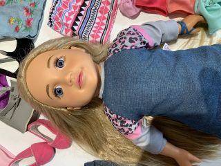 Design A Friend Doll and Huge Bundle Of Clothes And Accessories 2
