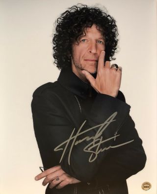 Howard Stern - Radio/tv Personality Autograph - Signed 8x10 W/ Holo