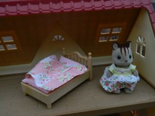 Sylvanian Families Red Roof Cosy Cottage with Figure Furniture,  Accessories 2