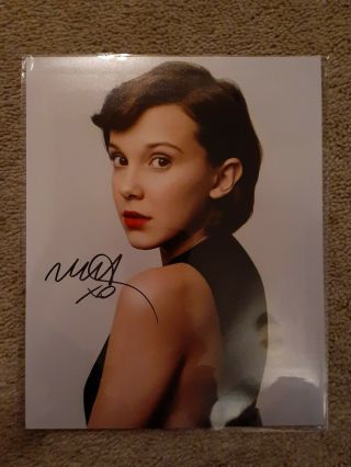 Millie Bobby Brown Autograph 8x10 Photo Stranger Things.  Signed With