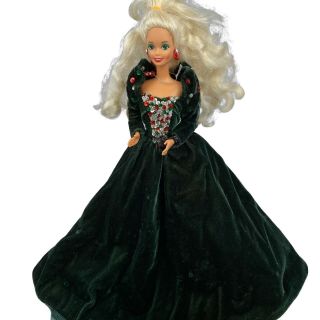 Happy Holidays Barbie Doll Rare Green Velvet Gown Mattel 1991 Vintage 90 