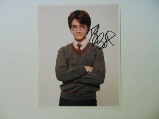 " Harry Potter " Daniel Radcliffe Hand Signed 8x10 Color Photo