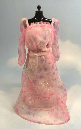 1978 Kissing Barbie Doll Dress Clothing 2597