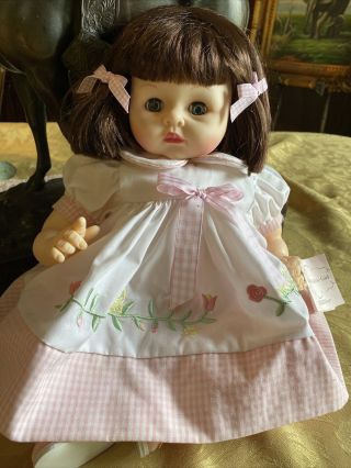Madame Alexander 35685 2002 Daddy’s Little Girl 14” Doll Pink Plaid Brunette