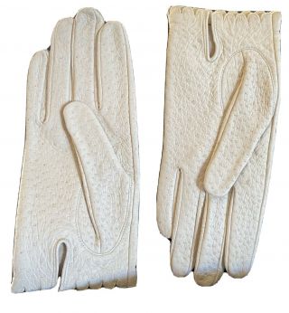 Women’s Vintage Ivory Kid Leather Short Gloves Size 7 1/2,  Miss Aris