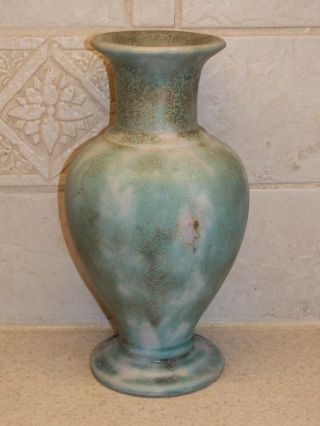 Houghton Pottery Dalton Ohio Stoneware Green White Mottled Colors Vase 8 1/2 "