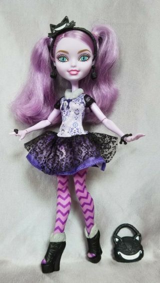 Kitty Cheshire Doll First Chapter 2015 Ever After High Cat Yarn Ring Earrings