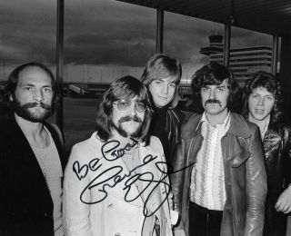Graeme Edge Signed 8x10 Photo The Moody Blues Drummer 4