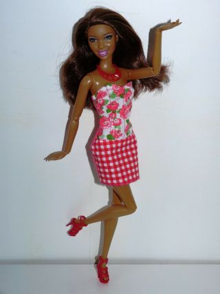 MULTI JOINTED BARBIE FASHIONISTAS NIKKI DOLL in GLITTER DRESS & SHOES 2