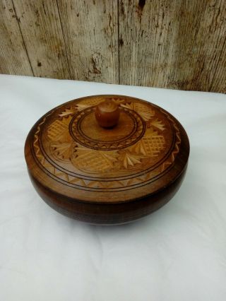 1950s 60s 5.  5 " Hand Turned And Carved Wooden Bowl With Lid