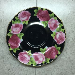 Royal Albert Cup/Saucer Black with Pink cabbage roses - - Very Rare 3