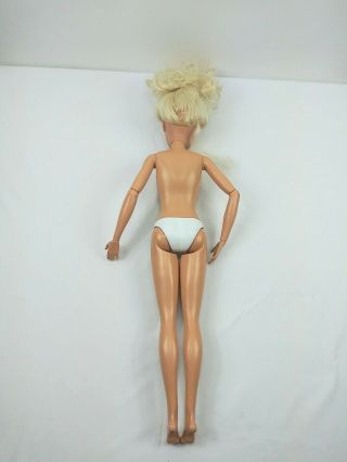 Barbie 28 