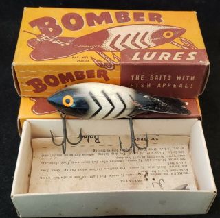 Vintage Wood Bomber Fishing Lure 506 Painted Black & White Box