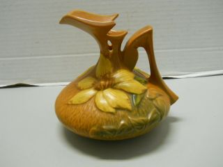 Vintage Roseville Pottery Clematis Autumn Brown Ewe Pitcher 16 - 6 Yellow Flower
