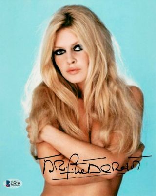 Brigitte Bardot Legendary Actress Signed 8x10 W/ Bas Z00789