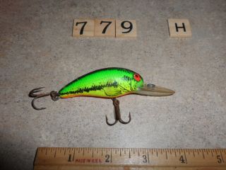 T0779 H Vintage Bomber Model A Fishing Lure Screw Tail