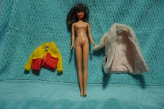 Vintage 1966 Barbie Doll Brunette Blue Eyes Bendable Legs - Coat/top Black Label