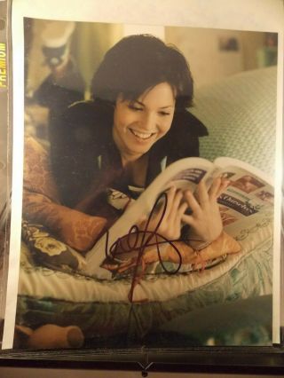 Mandy Moore Authentic Autograph 8x10 Photo
