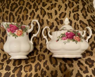 Royal Albert Old Country Roses Set Creamer And Sugar Bowl With Lid Cream 1962