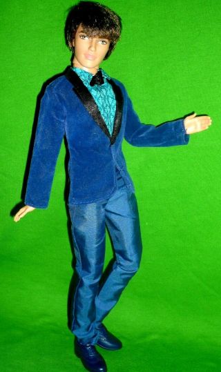 Fashionistas Ken/ryan Doll Rooted Brown Hair Jointed Limbs & Wrists Cool Outfit