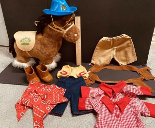 Vtg 1984 Cabbage Patch Kids Brown Pony Horse W/ Saddle Bridle & 2 Cowboy Outfits