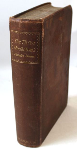 Antique Book The Three Musketeers By Alexandre Dumas 1920 Illustrated H/b - N46