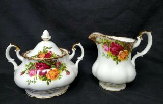 Royal Albert Old Country Roses - Set Of Creamer And Sugar Bowl With Lid - Cream