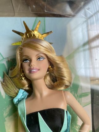 Mattel Barbie Collector Dolls Of The World Statue Of Liberty Barbie 2009 Doll