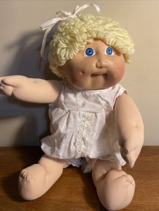 Vintage Cabbage Patch Doll 1978,  1982 Blonde Hair,  Blue Eyes Girl Dimples