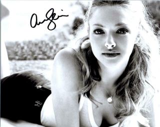 Amanda Seyfried Signed 8x10 Photo Autographed Picture Pic And