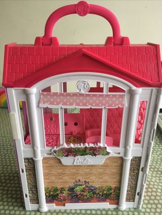 Barbie Fold And Go Glam Compact Carry House 2014 Mattel